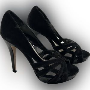 Steve Madden Loyyall Black Suede Platform Pumps